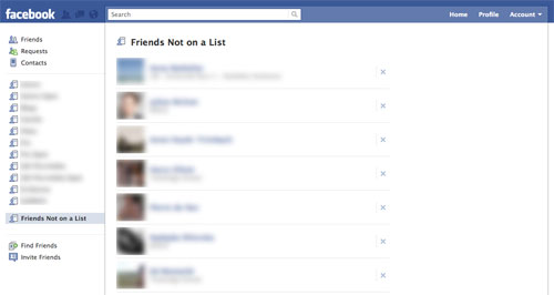 Facebook : Amis non présents dans une liste
